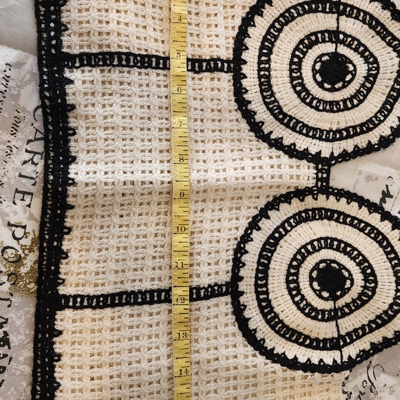 Zara Black and Cream Crochet Crop Top - Picture 7 of 7